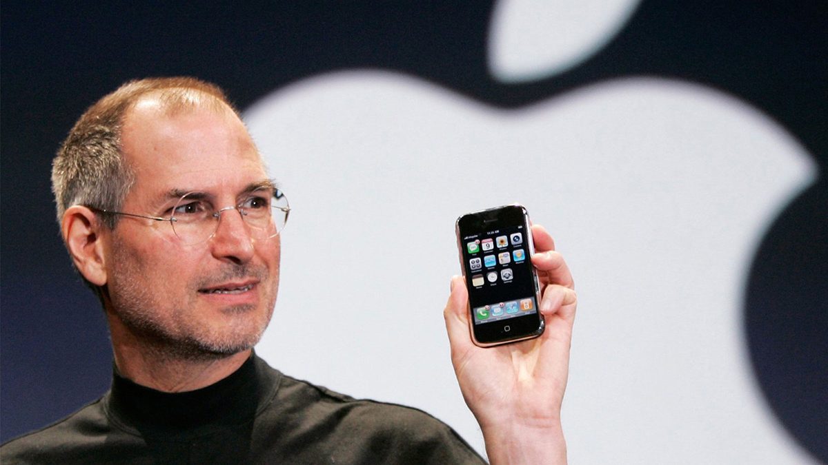 Giai đoạn Apple thành công với điện thoại thông minh 2007- 2010