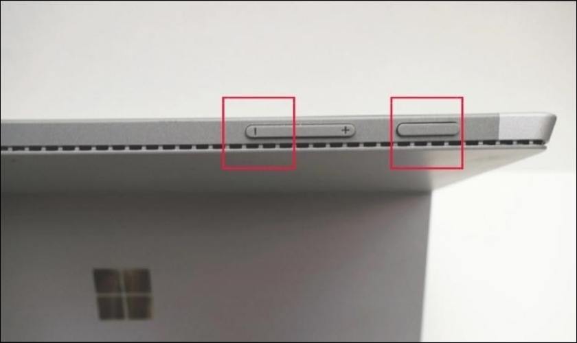 Reset BIOS khi bàn phím Surface không nhận