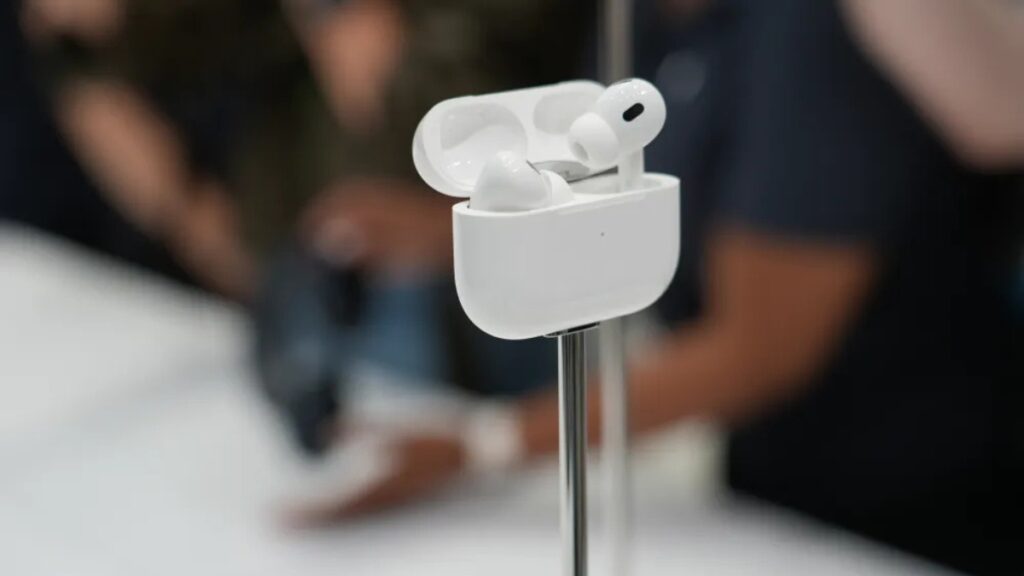 Giá Airpods 4 ANC bao nhiêu? Có nên nâng cấp không?